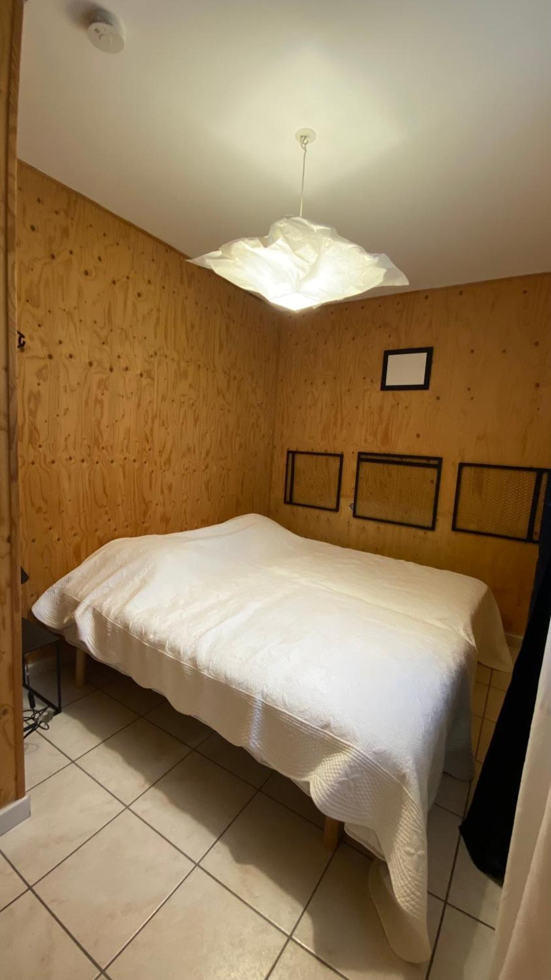 2 A 4 Pers Bulle Der 12a Du Der Holiday home Giffaumont-Champaubert